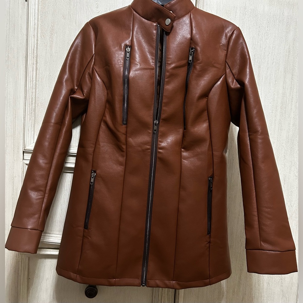 New Futario Brown Leather Jacket!